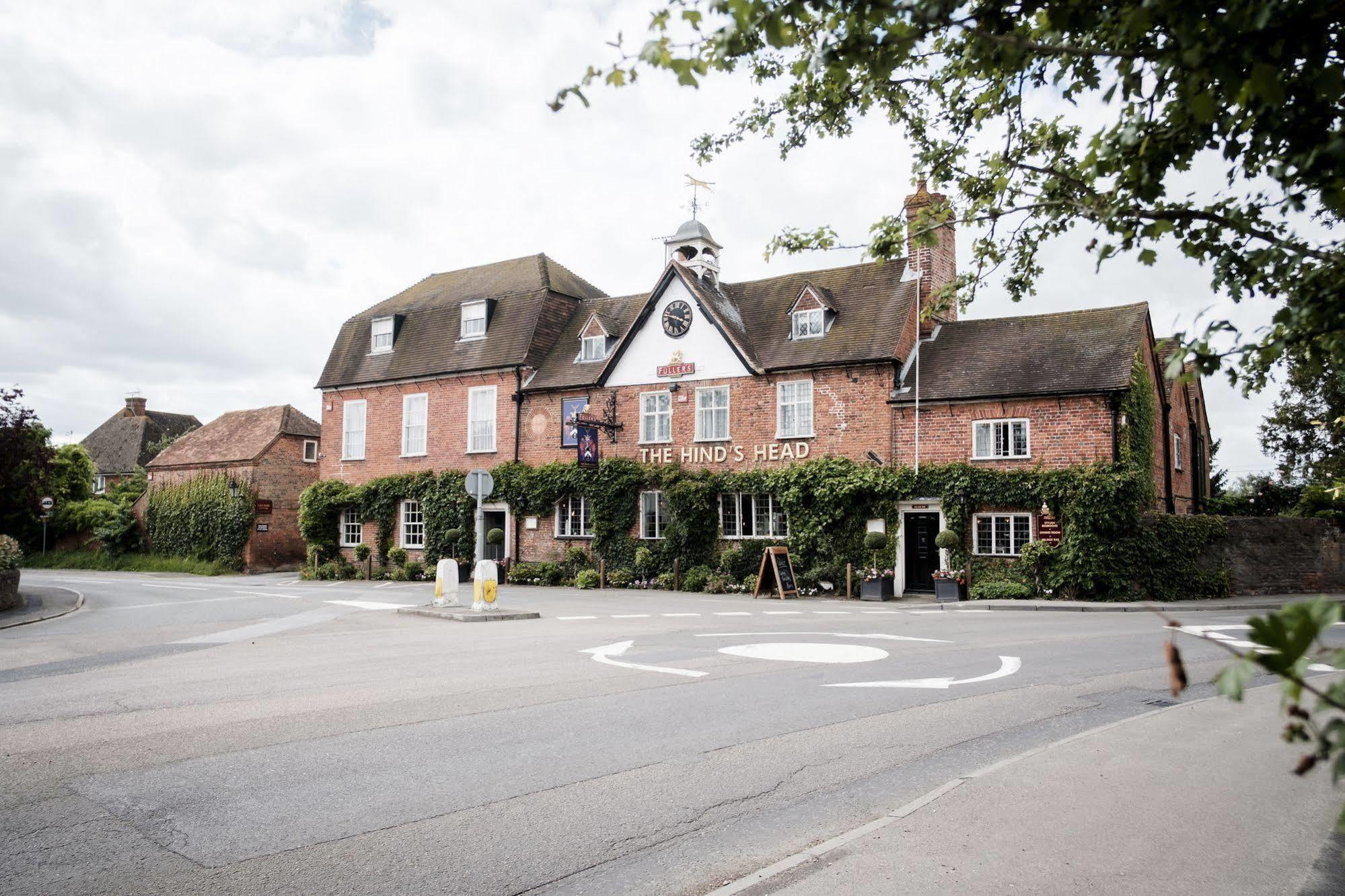Hinds Head Aldermaston Exterior foto